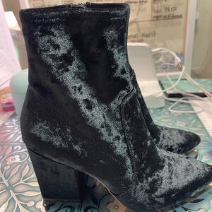 Loeffler Randall Isla Black Suede Slim Ankle Bootie Size 6.5 New